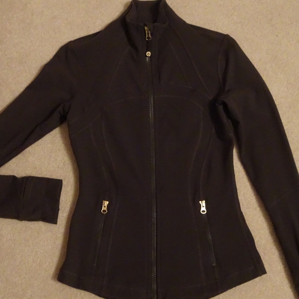 Lulu Lemon Define Jacket - Olive - Size 6